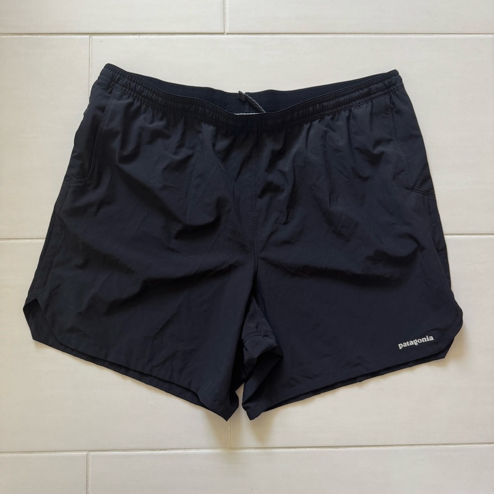 Patagonia M's Nine Trails Unlined Shorts XL